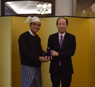 Dr. Myo Khin Jokun Dentatsu Shiki